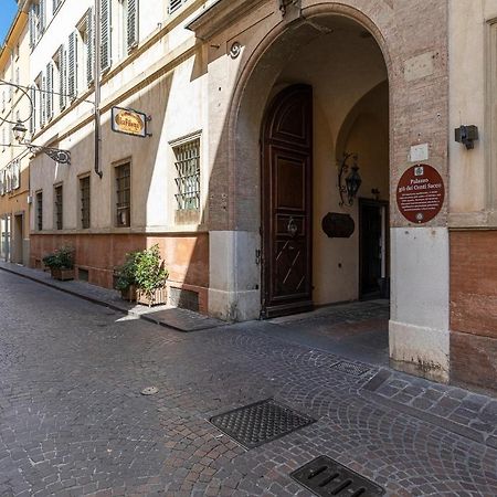Cattedrale Parma Apartment Bagian luar foto